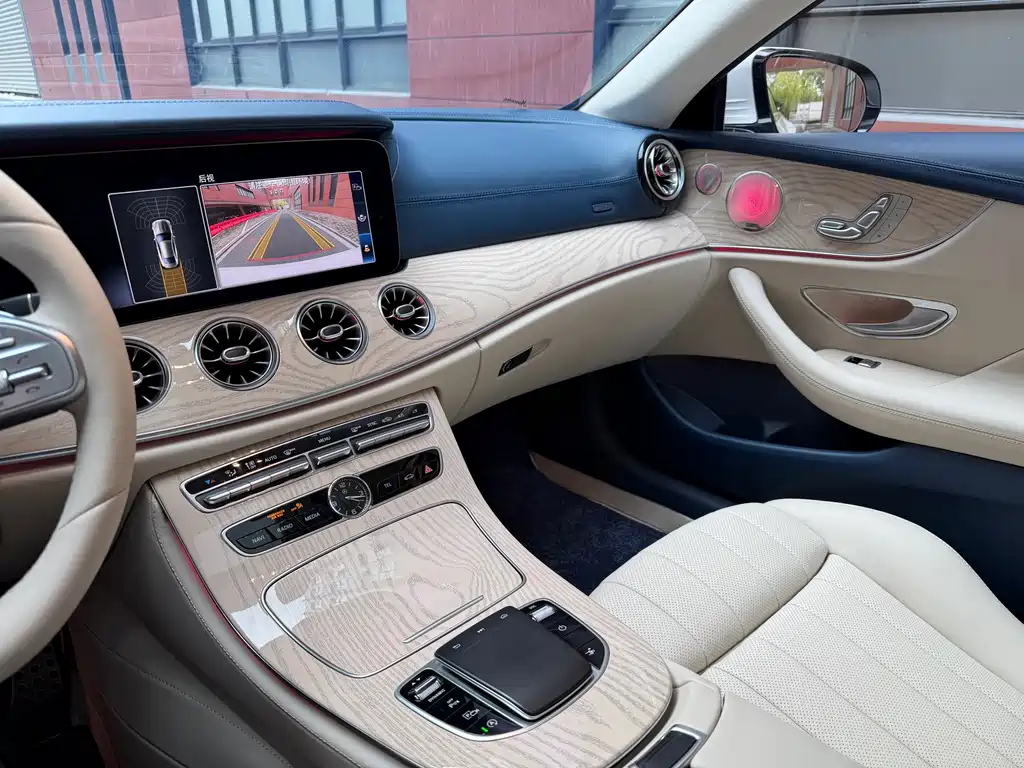 Mercedes-Benz E-Class (Import) — фото 6