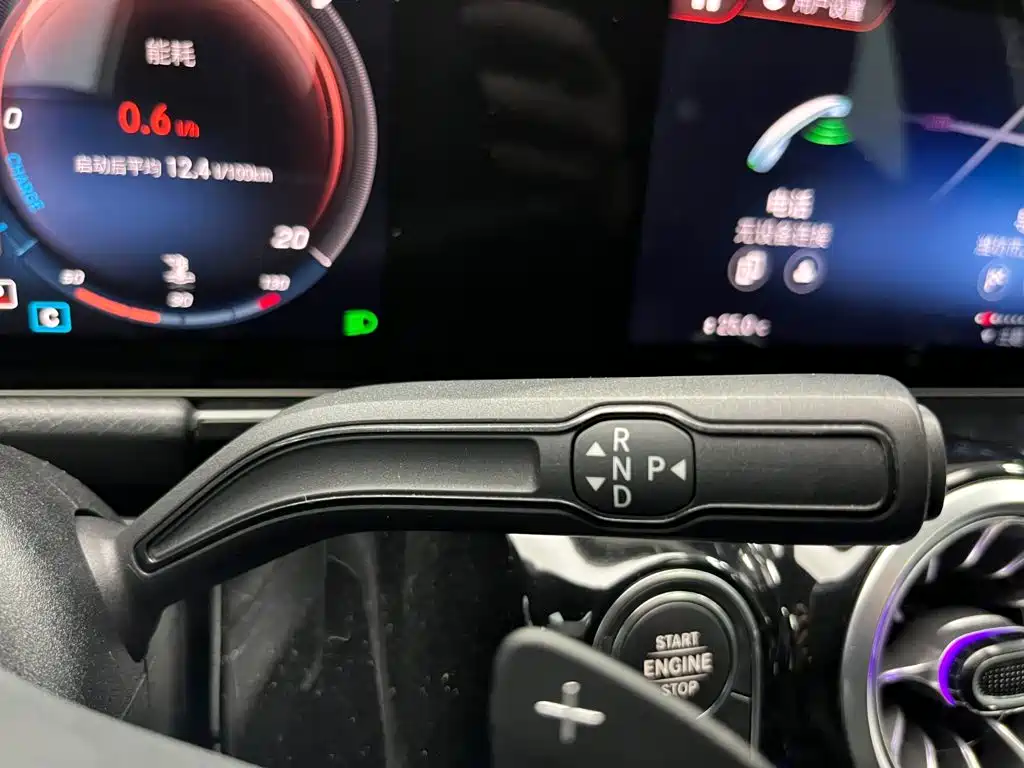 Mercedes-Benz GLA — фото 5