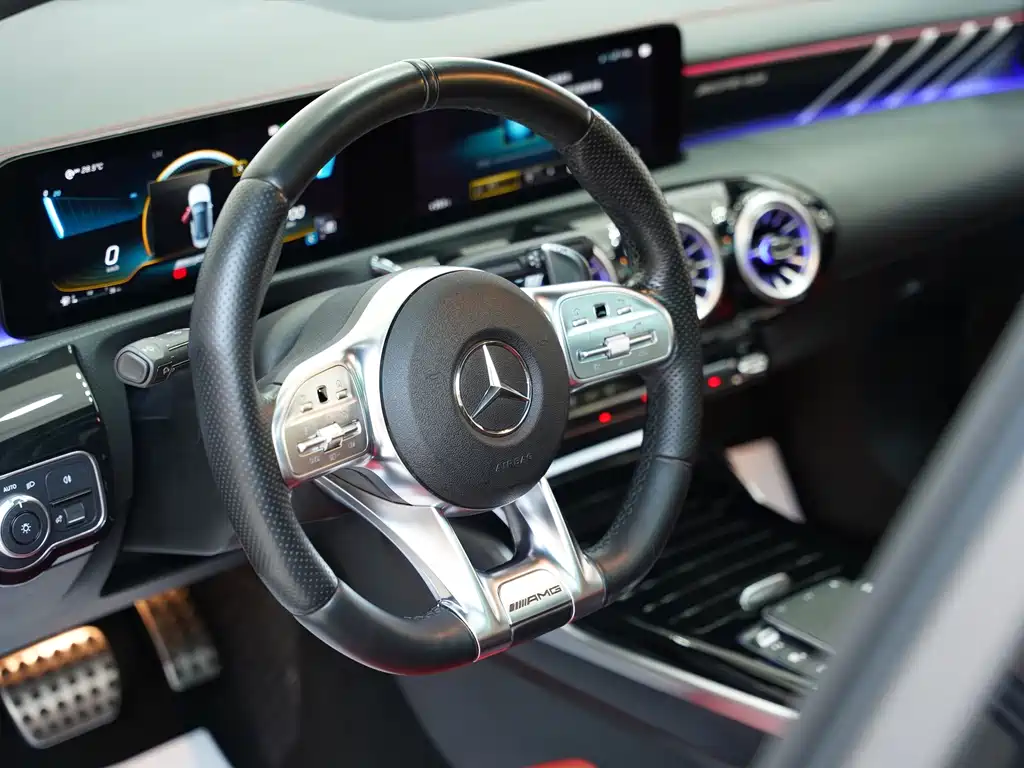 Mercedes-Benz A-Class AMG — фото 13