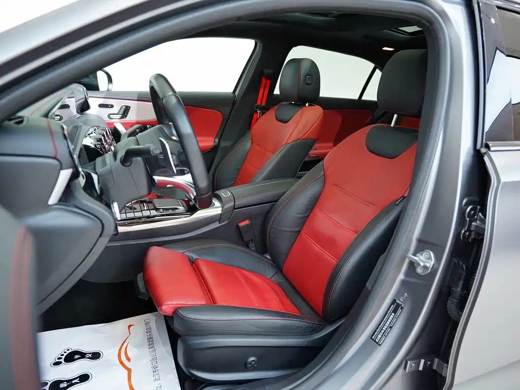 Mercedes-Benz A-Class AMG — фото 17