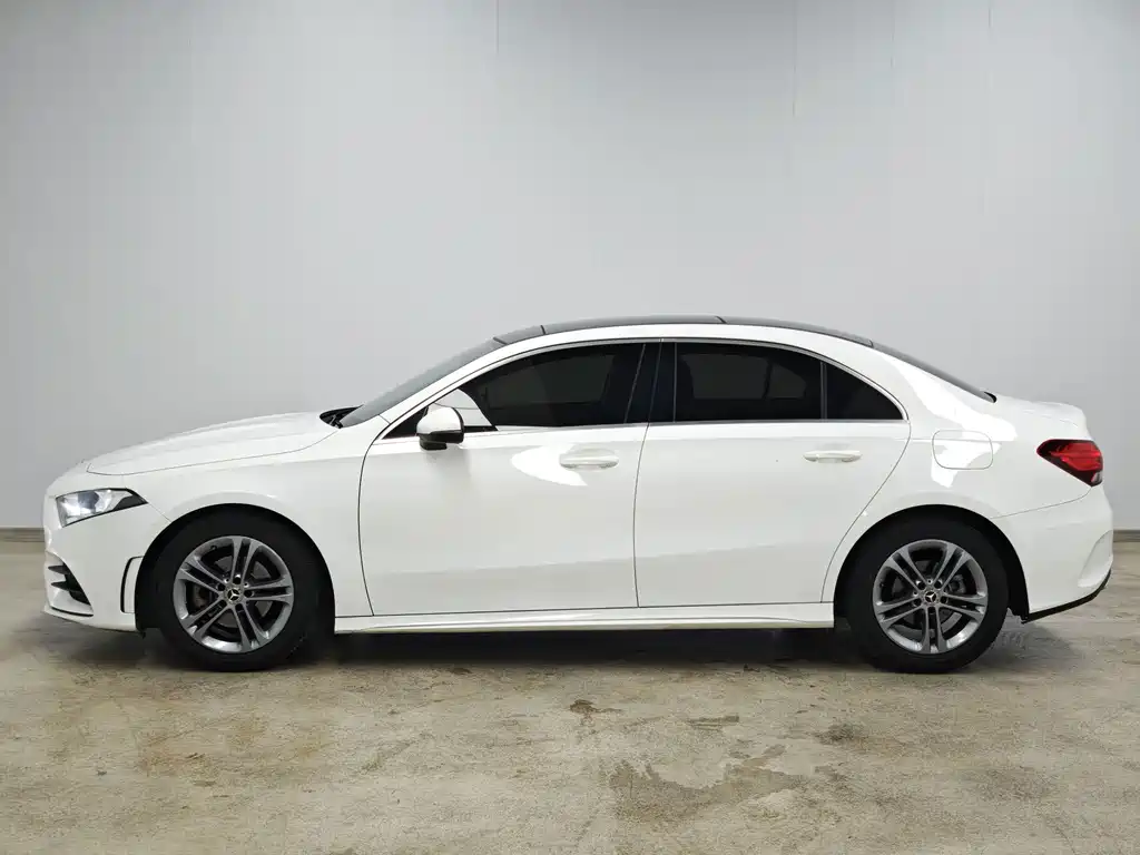 Mercedes-Benz A-Class — фото 3