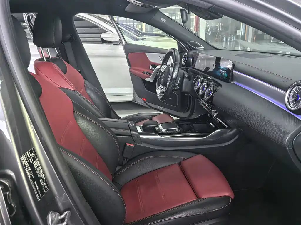 Mercedes-Benz A-Class AMG — фото 20