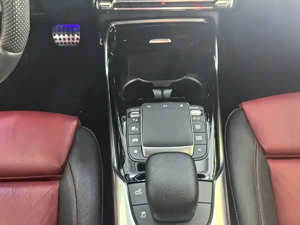 Mercedes-Benz A-Class AMG — фото 25
