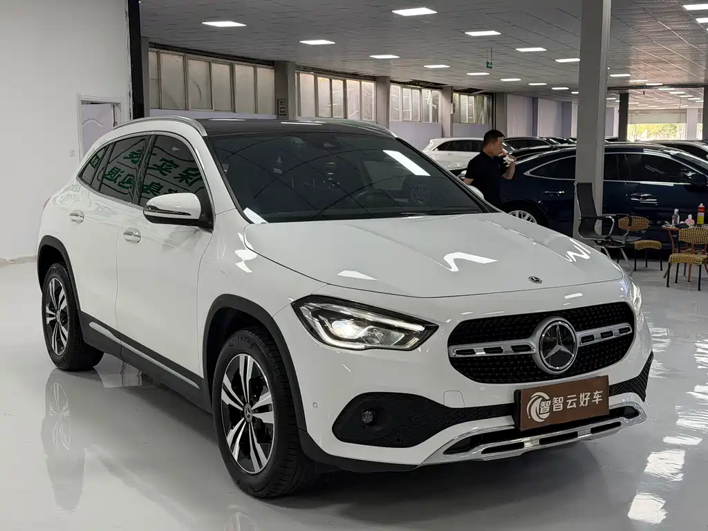 Mercedes-Benz GLA — фото 3