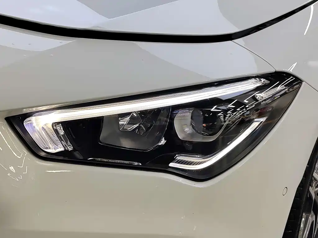 Mercedes-Benz CLA (Import) — фото 18