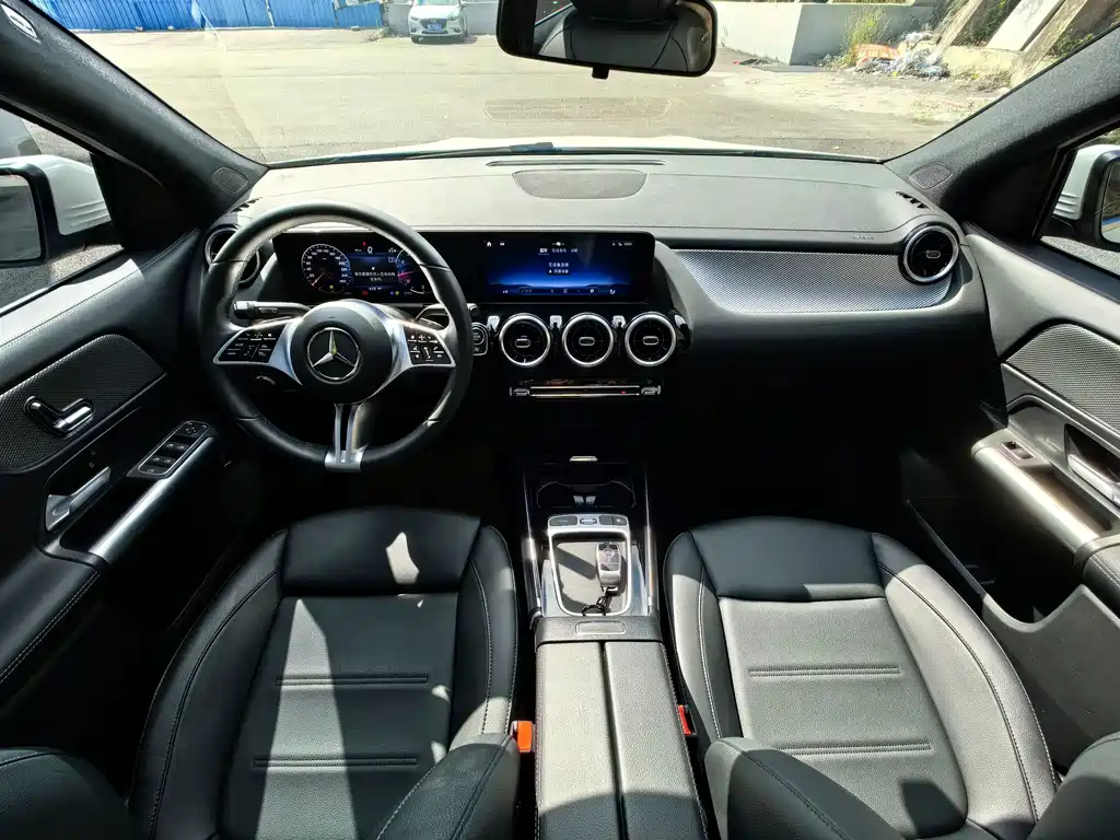 Mercedes-Benz GLA — фото 5
