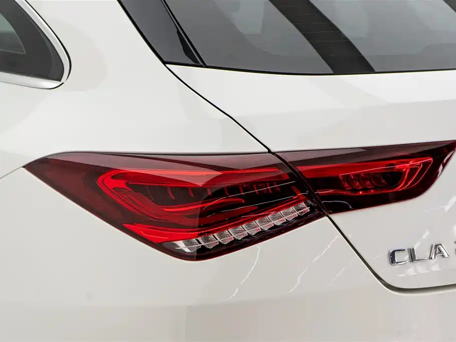 Mercedes-Benz CLA (Import) — фото 13