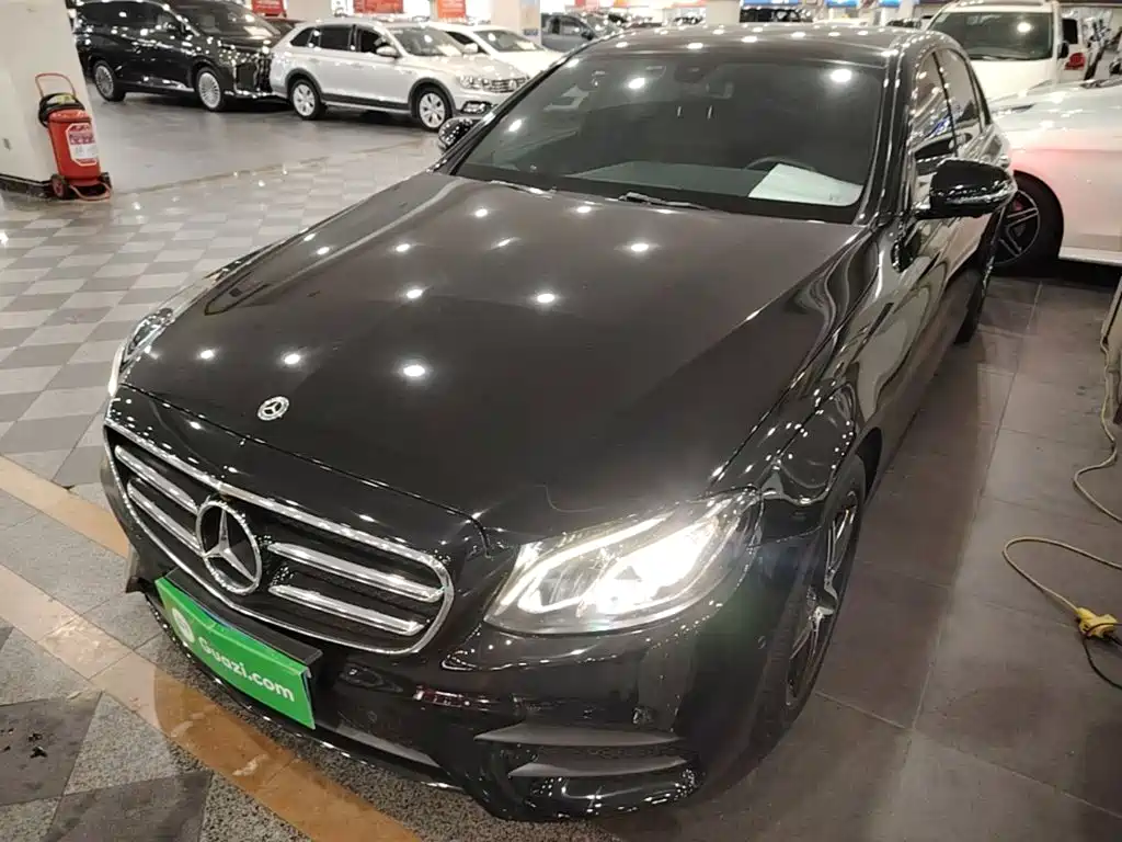 Mercedes-Benz E-Class (Import) — фото 2