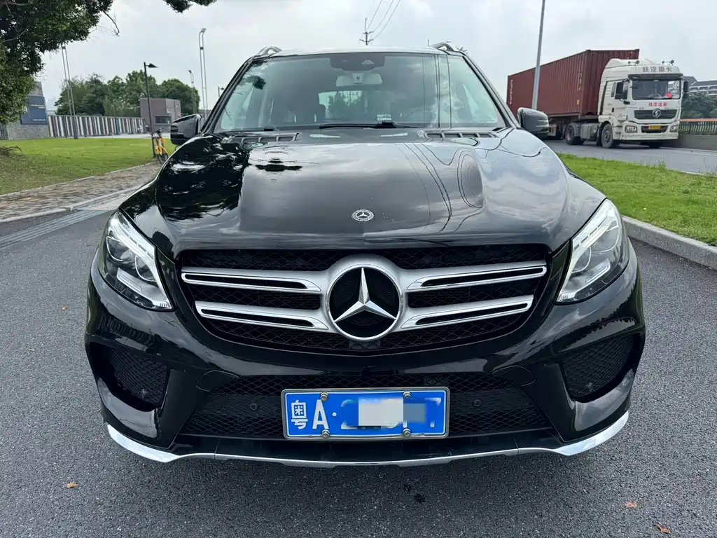 Mercedes-Benz GLE (Import) — фото 2