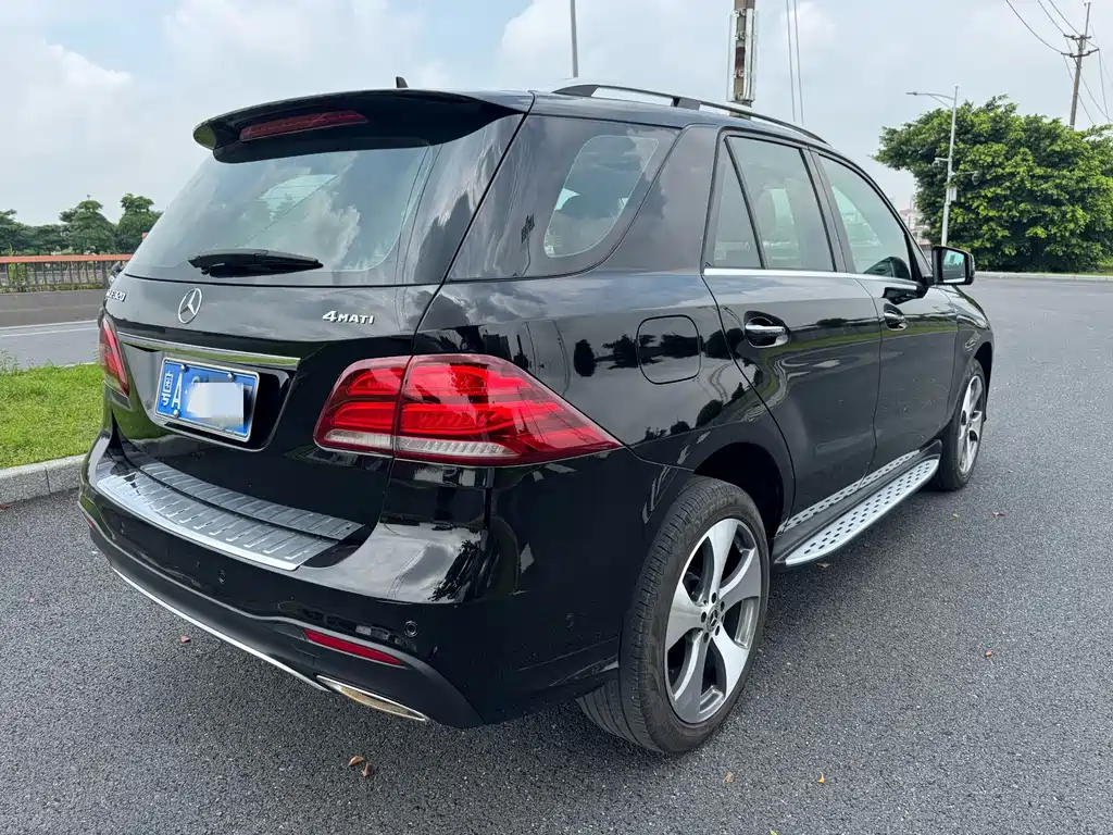 Mercedes-Benz GLE (Import) — фото 6