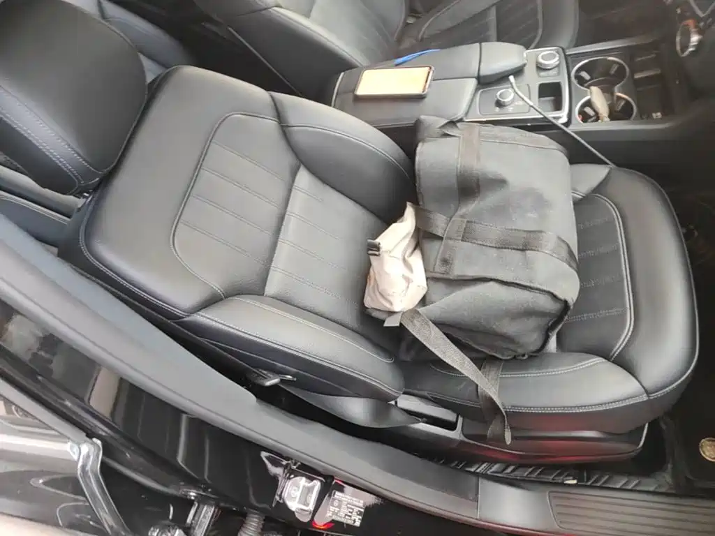Mercedes-Benz GLE (Import) — фото 25