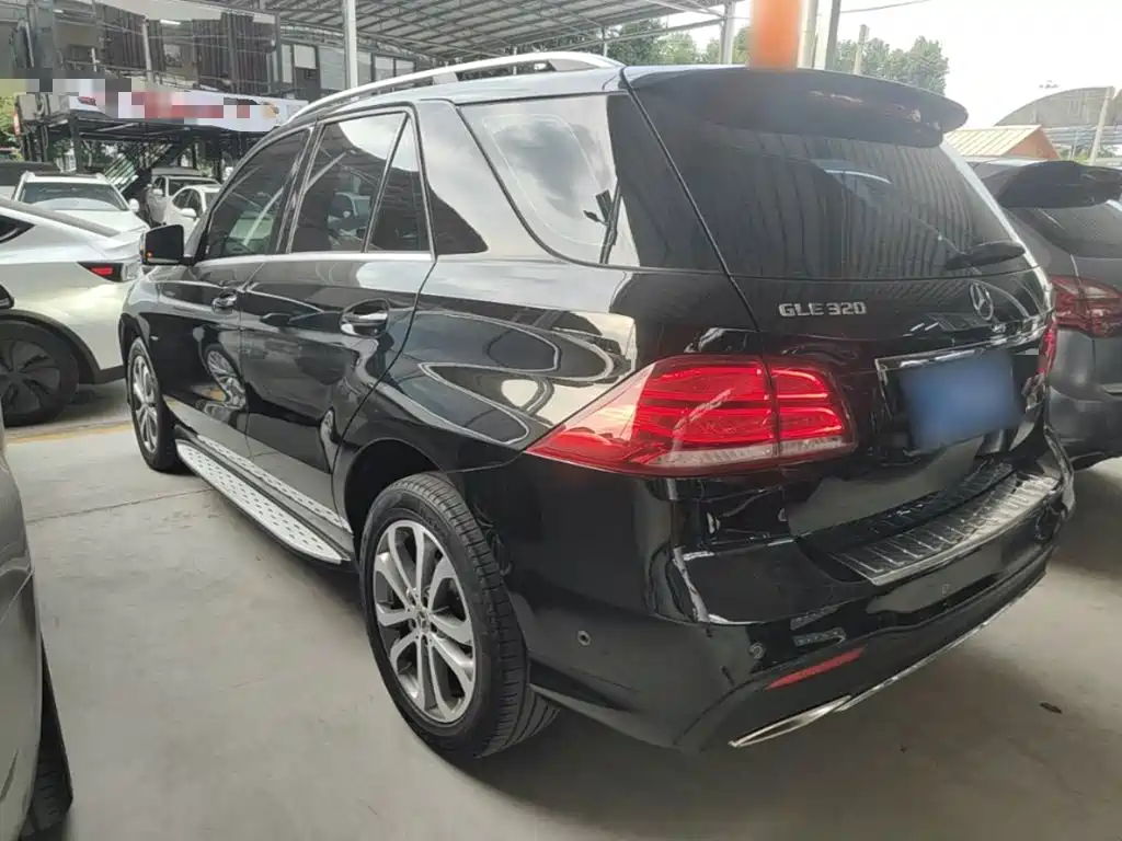 Mercedes-Benz GLE (Import) — фото 5