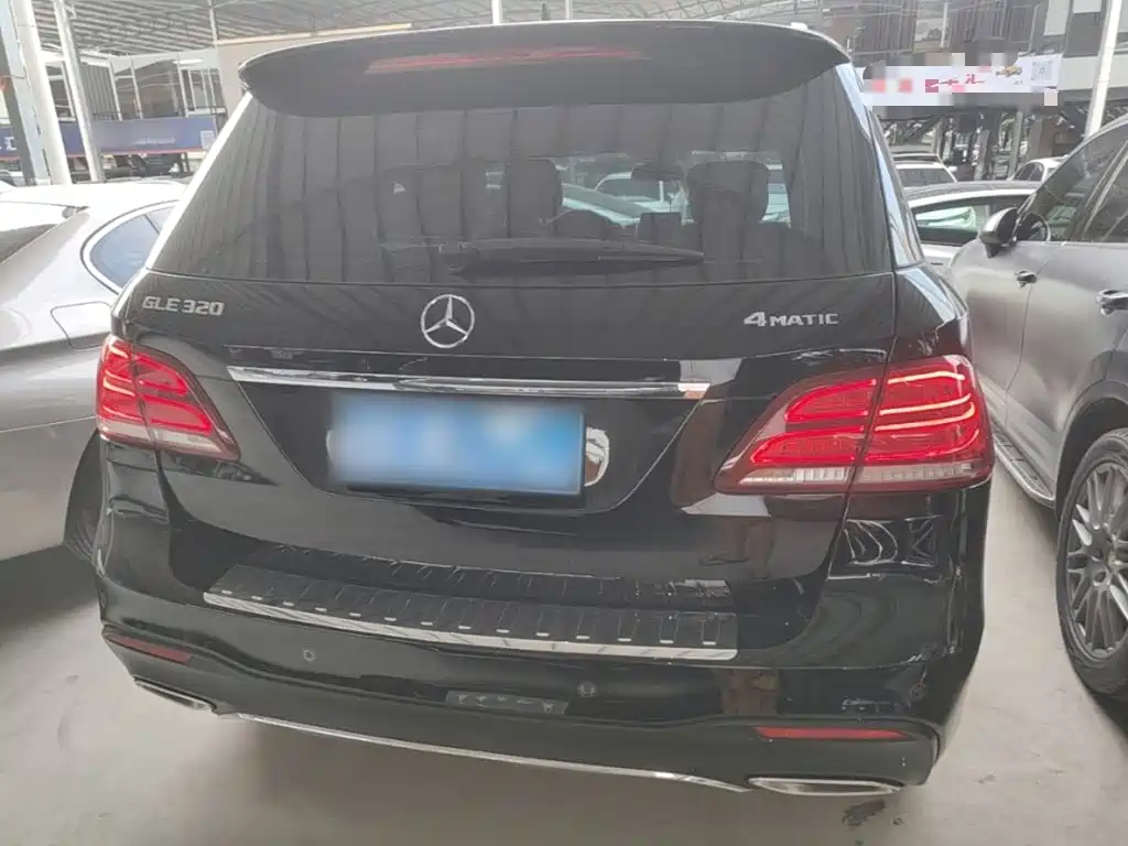 Mercedes-Benz GLE (Import) — фото 6