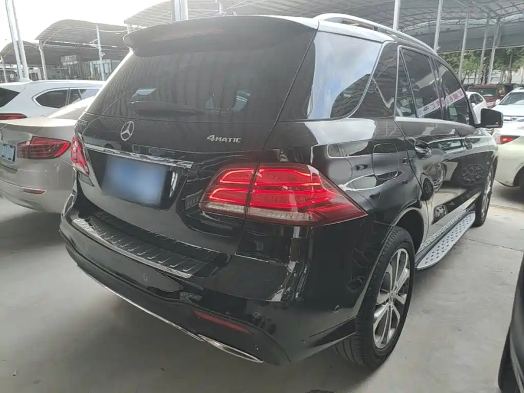 Mercedes-Benz GLE (Import) — фото 7