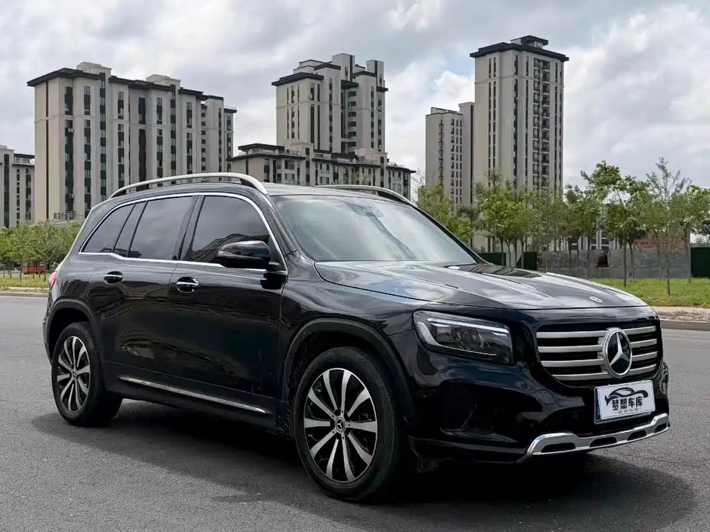 Mercedes-Benz GLB — фото 3