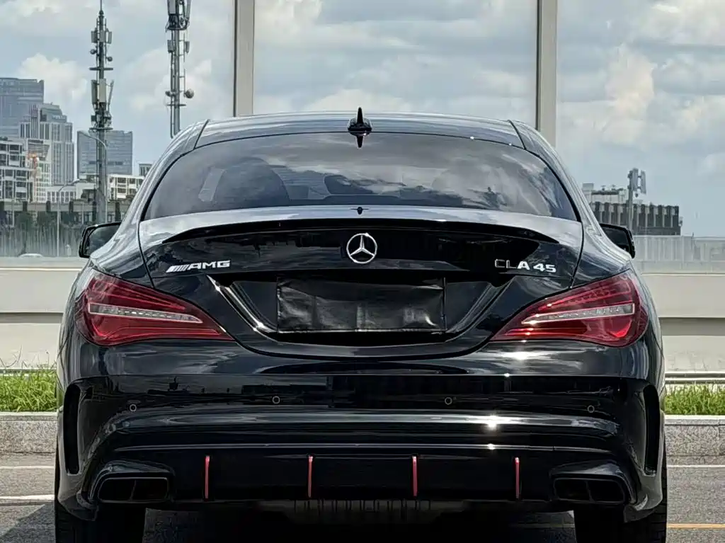 Mercedes-Benz CLA AMG — фото 4