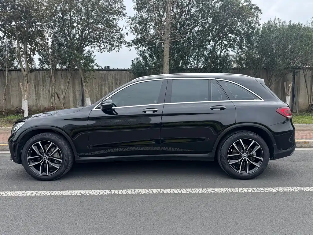 Mercedes-Benz GLC — фото 3