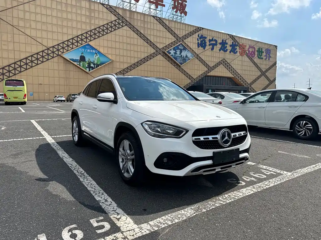 Mercedes-Benz GLA — фото 3