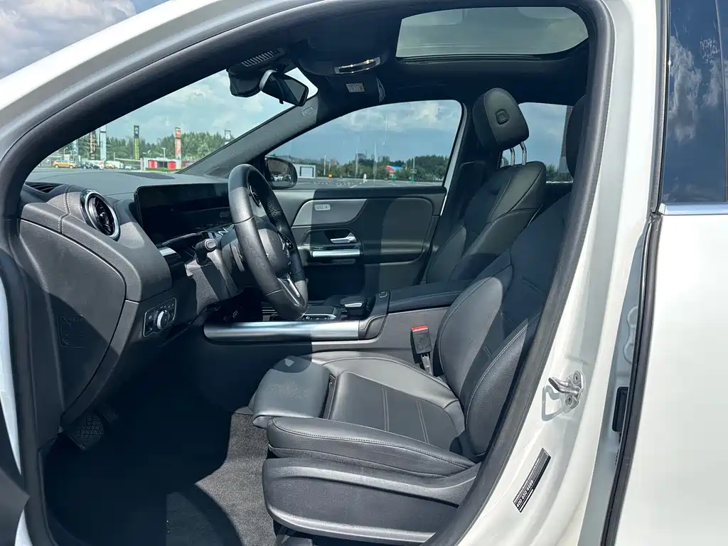 Mercedes-Benz GLA — фото 4