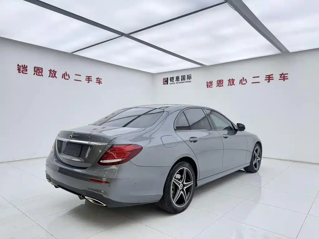 Mercedes-Benz E-Class (Import) — фото 16