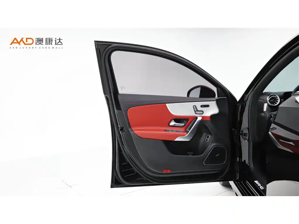 Mercedes-Benz A-Class AMG — фото 10