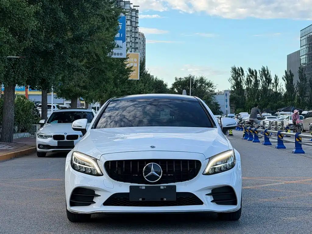 Mercedes-Benz C-Class (Import) — фото 2