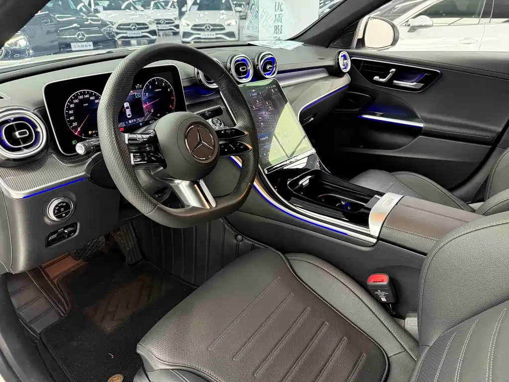 Mercedes-Benz C-Class — фото 14
