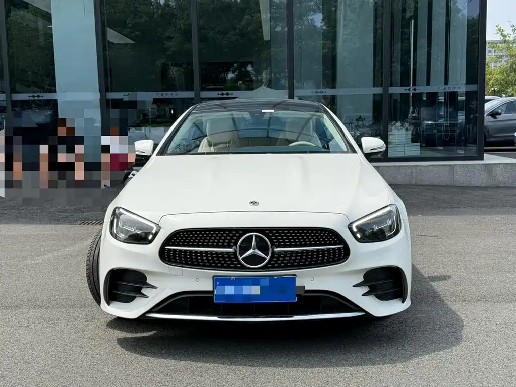 Mercedes-Benz E-Class (Import) — фото 2