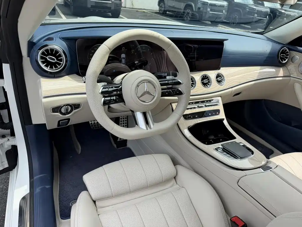 Mercedes-Benz E-Class (Import) — фото 4