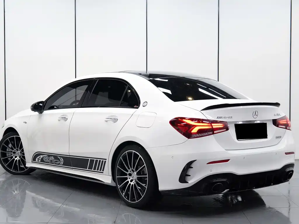 Mercedes-Benz A-Class AMG — фото 3
