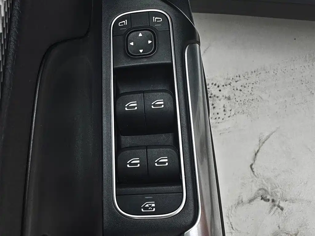 Mercedes-Benz GLA — фото 20