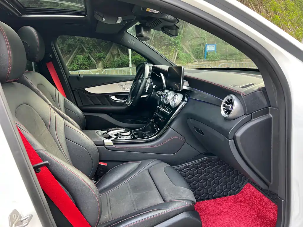 Mercedes-Benz GLC Coupe AMG — фото 6