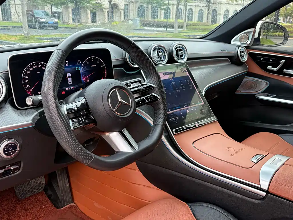 Mercedes-Benz C-Class — фото 23