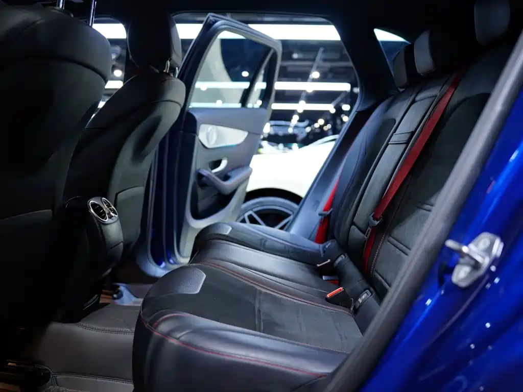 Mercedes-Benz GLC AMG — фото 27