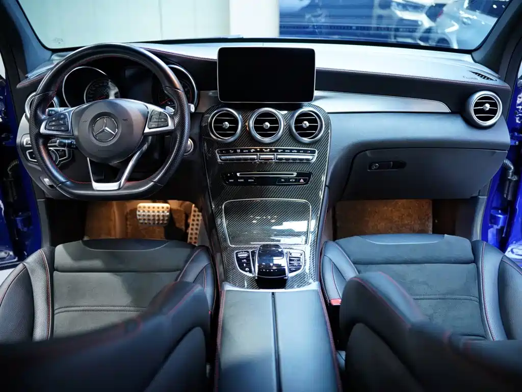 Mercedes-Benz GLC AMG — фото 32