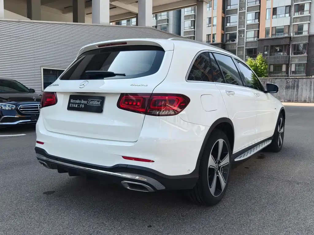 Mercedes-Benz GLC — фото 9
