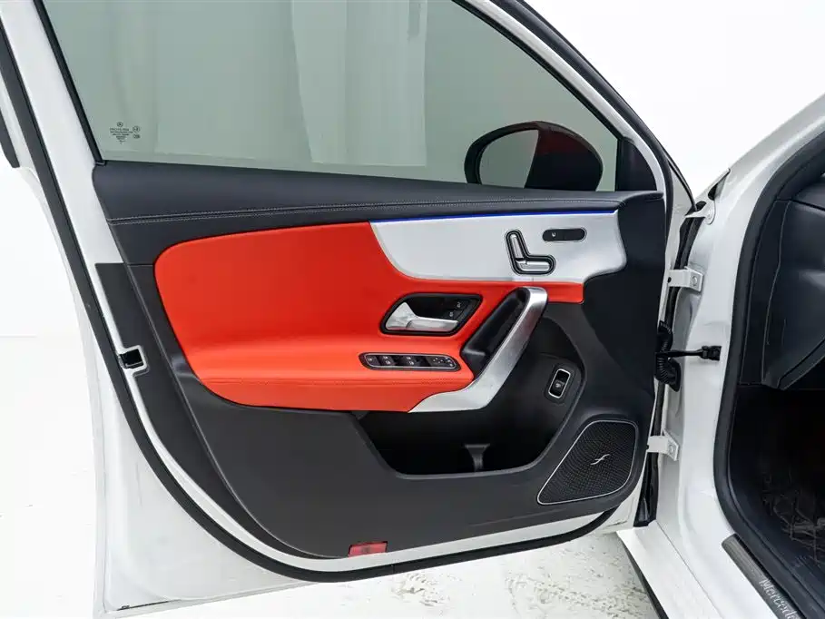 Mercedes-Benz A-Class AMG — фото 15