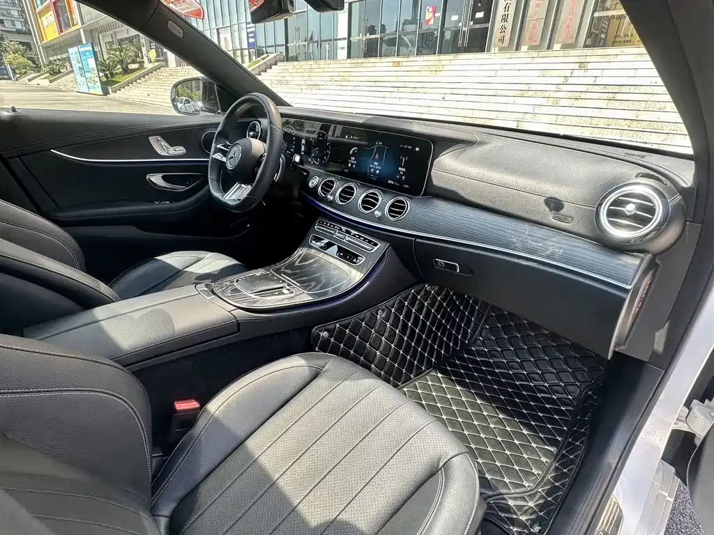 Mercedes-Benz E-Class (Import) — фото 6