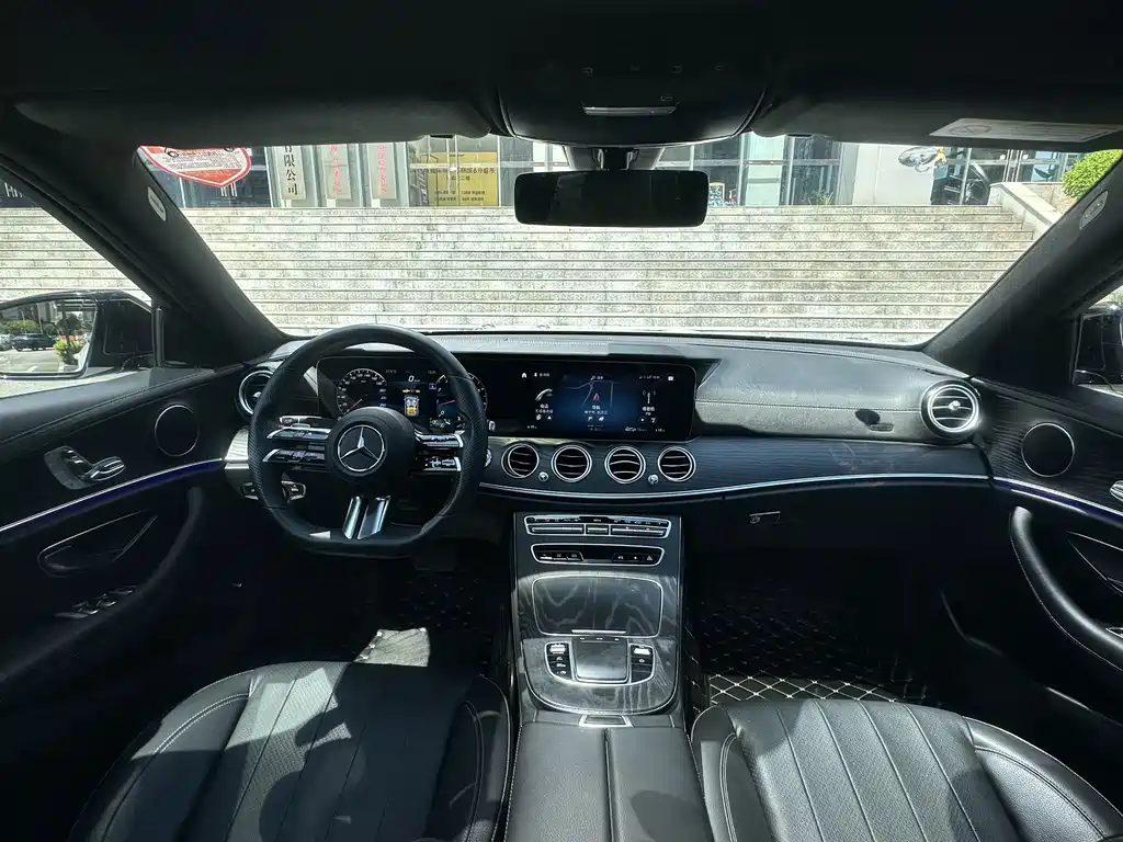 Mercedes-Benz E-Class (Import) — фото 10