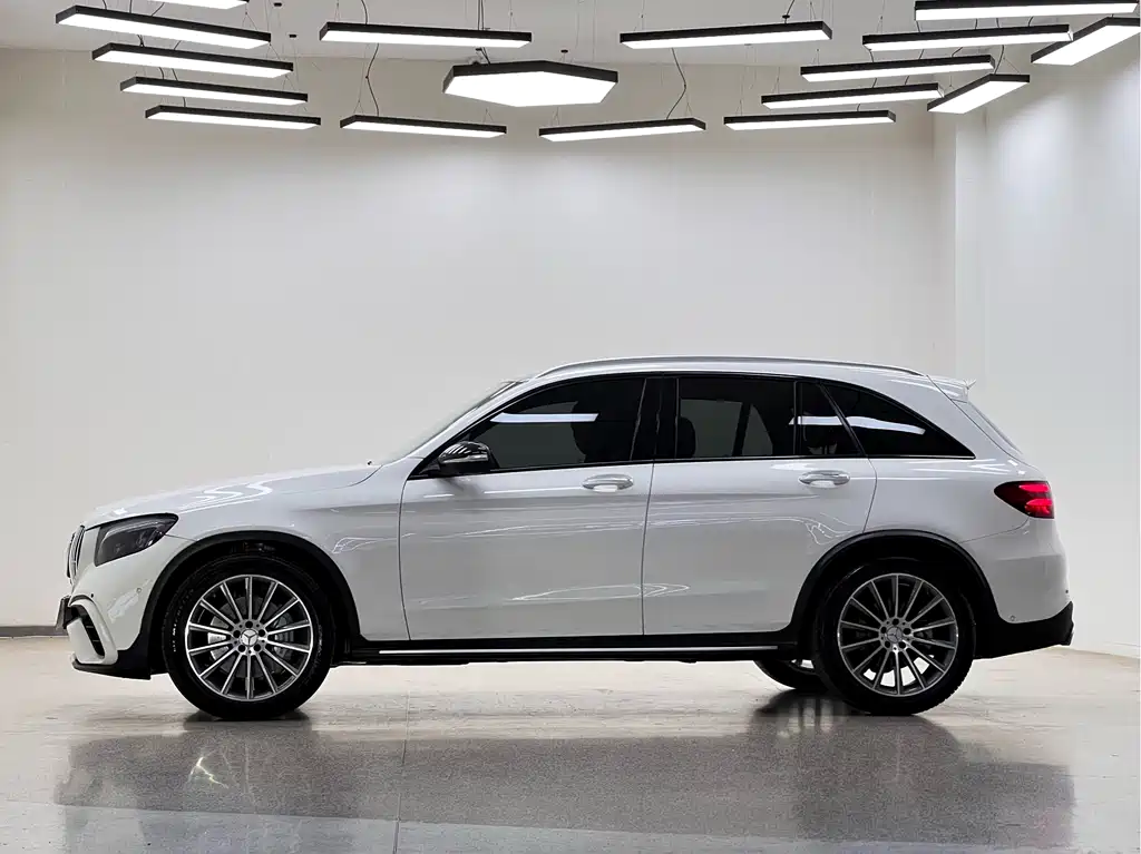 Mercedes-Benz GLC AMG — фото 4