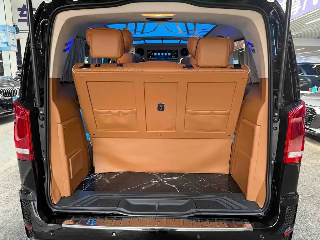 Mercedes-Benz Vito — фото 23