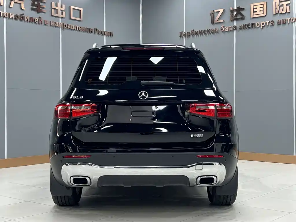 Mercedes-Benz GLB — фото 5