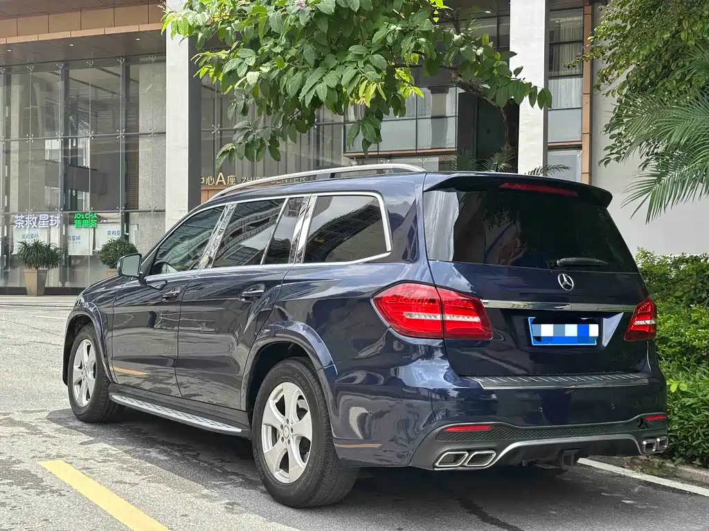 Mercedes-Benz GLS — фото 4