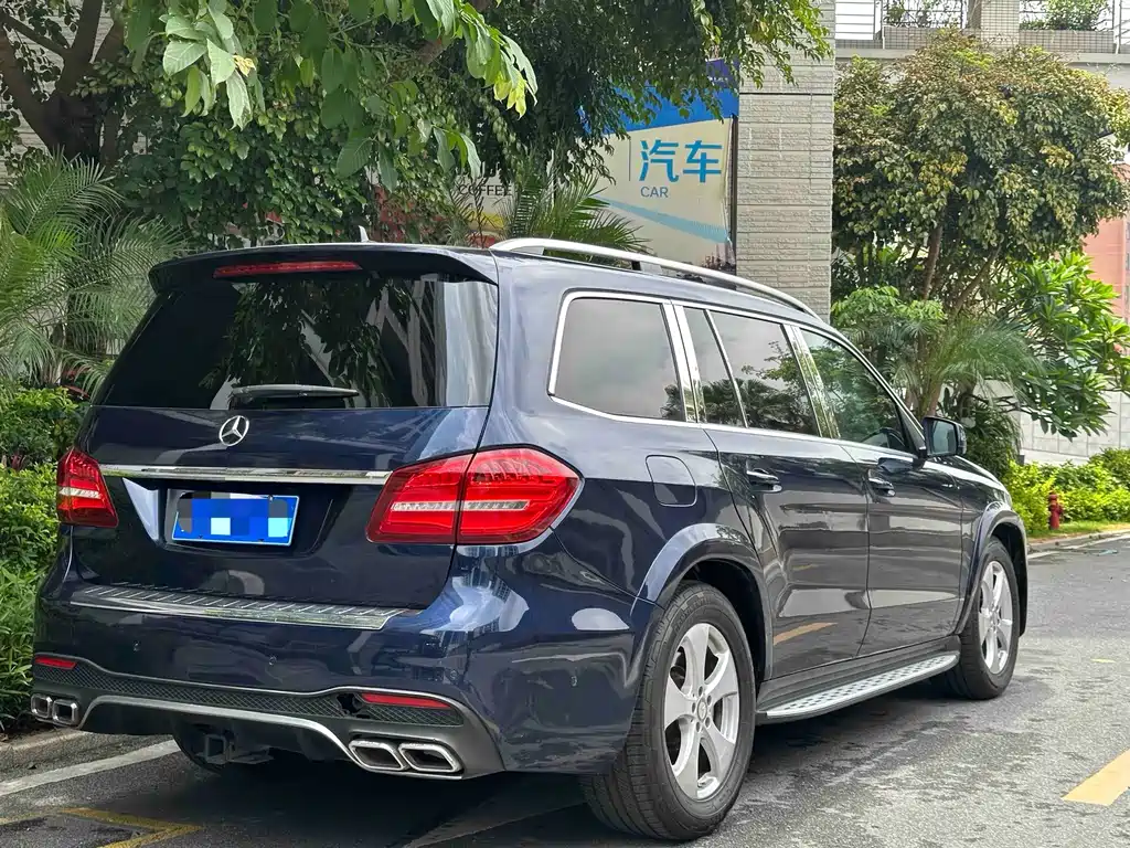 Mercedes-Benz GLS — фото 6