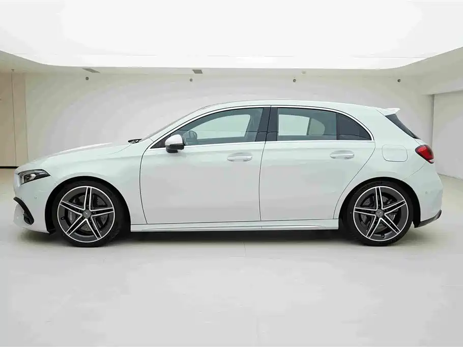 Mercedes-Benz A-Class AMG (Import) — фото 3