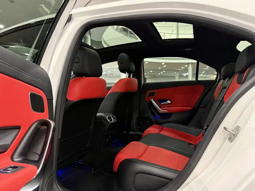 Mercedes-Benz A-Class AMG — фото 9