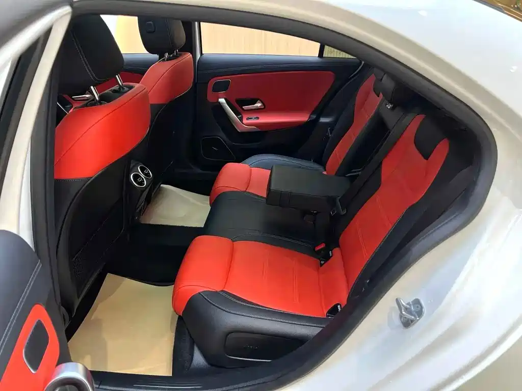 Mercedes-Benz A-Class AMG — фото 6