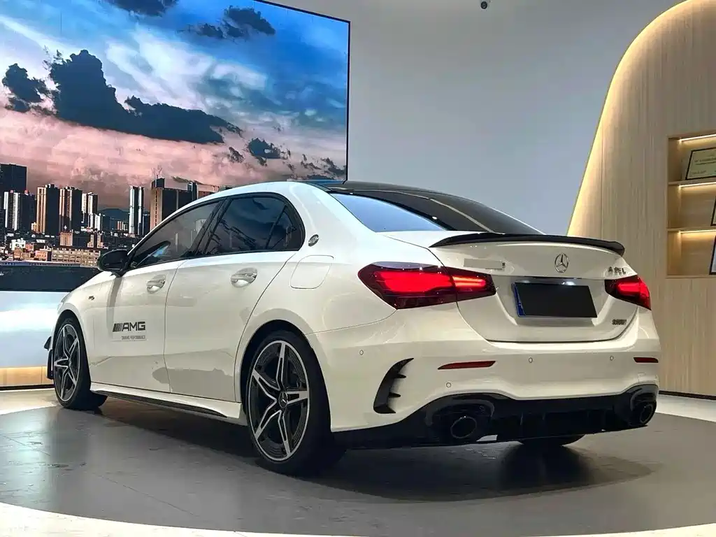Mercedes-Benz A-Class AMG — фото 8