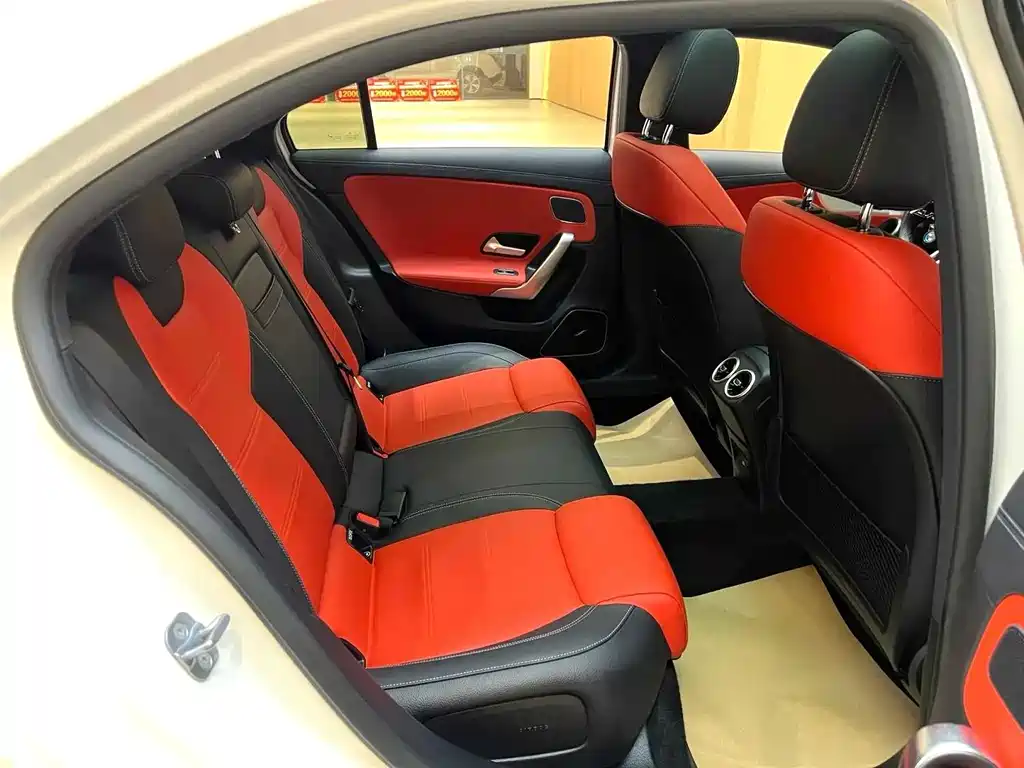 Mercedes-Benz A-Class AMG — фото 10