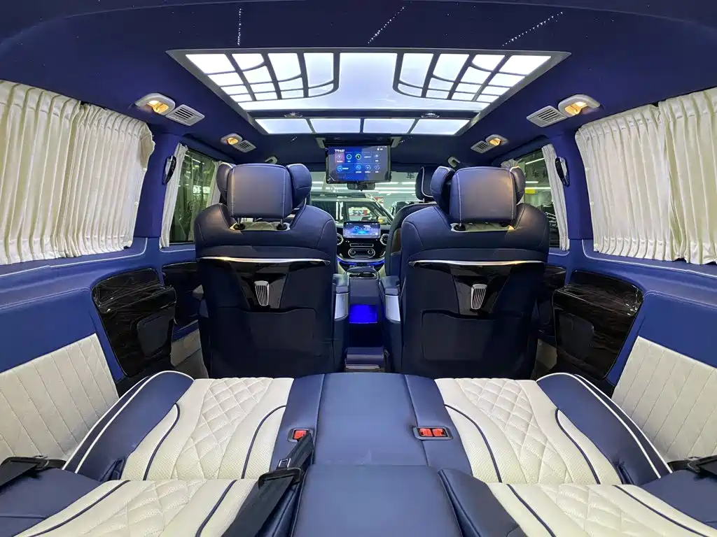Mercedes-Benz Vito — фото 9
